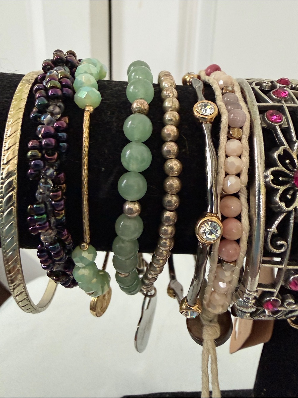 14-Piece Bracelet Lot Assorted Glass Stone Crystal Vintage Modern and more - Picture 4 of 8